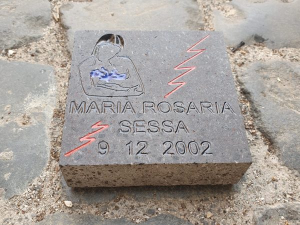 Pietra commemorativa delle donne vittime di violenza